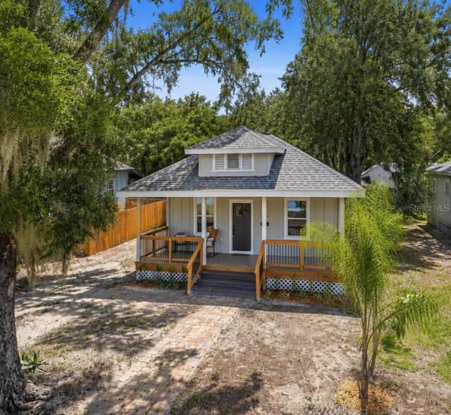 3705 N HIGHLAND AVE photo