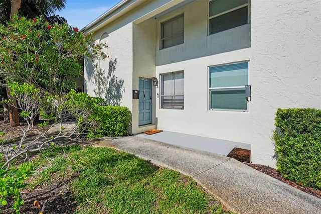 4505 LA CAPRI CT photo
