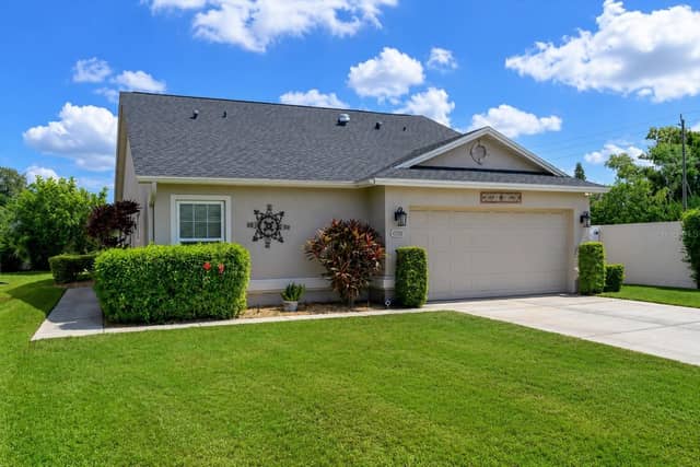 4427 MURFIELD DR E photo