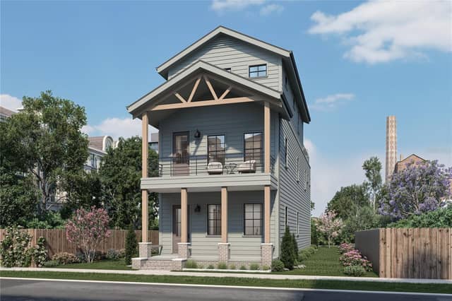 1819 E 5 AVE photo