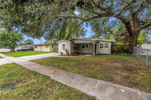 4411 W LEILA AVE photo