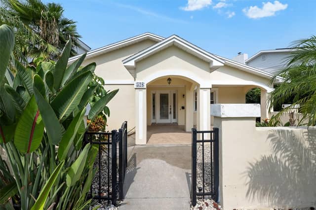 528 LUCERNE AVE photo