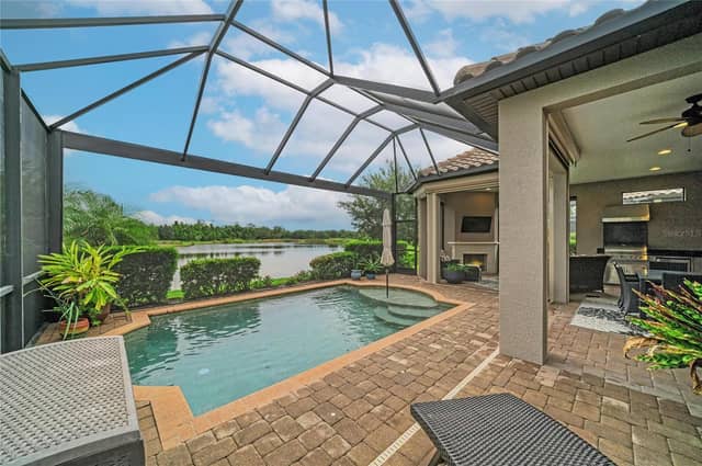 13321 SORRENTO WAY photo