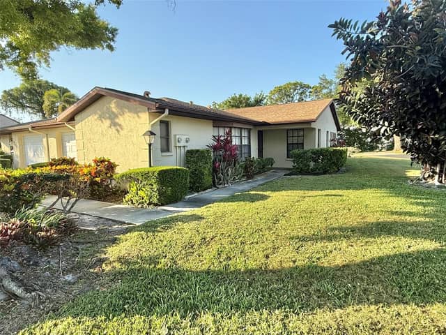3112 VIVIENDA BLVD photo