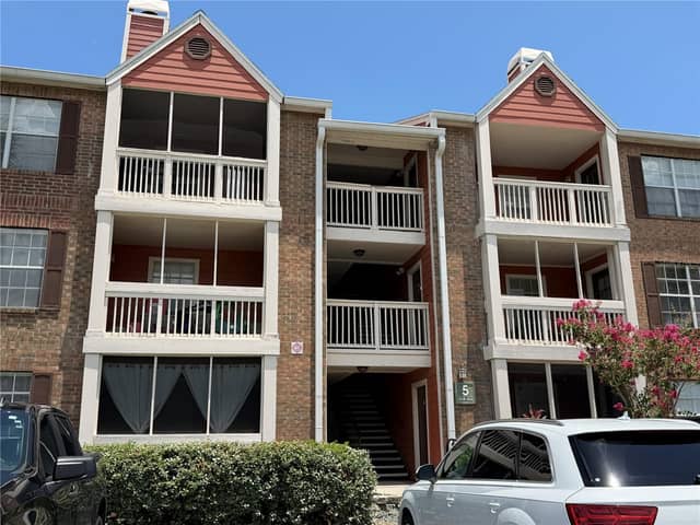 10200 GANDY BLVD N #512 photo