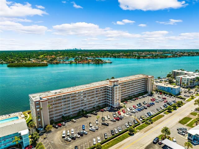 1847 SHORE DR S #101 photo
