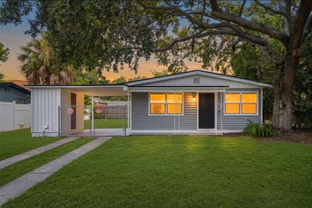 4406 W WALLACE AVE photo