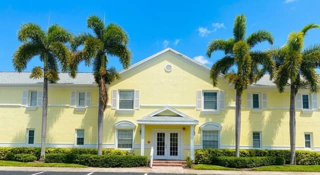 4728 BEACH #C photo