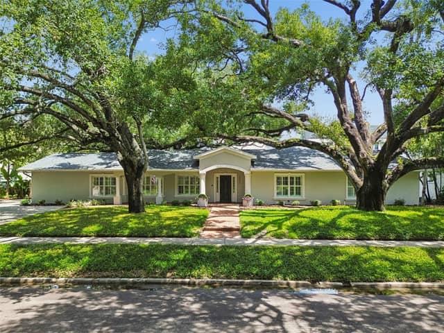2807 W FOUNTAIN BLVD photo