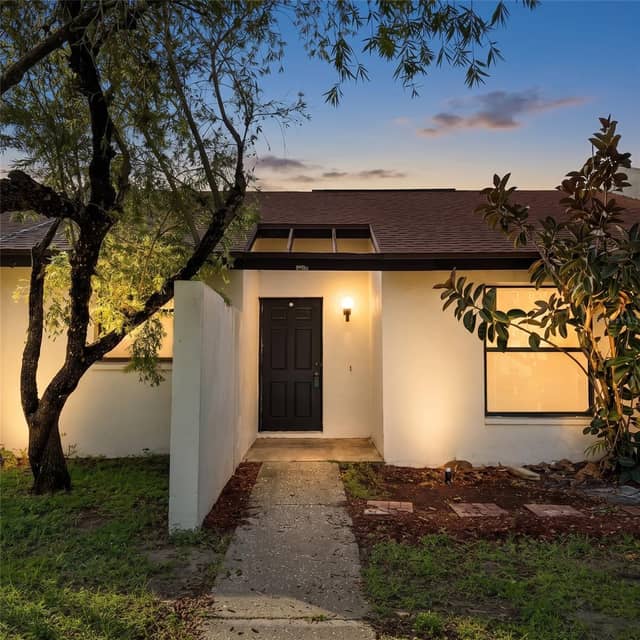 11411 MIDFIELD WAY photo