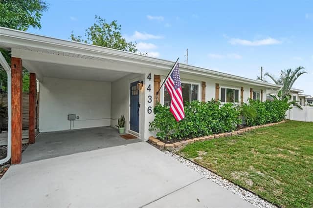 4436 W TRILBY AVE photo