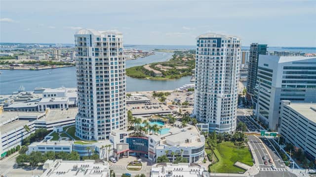 1209 E CUMBERLAND AVE #1404 photo