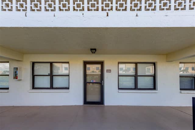 5090 BAY ST NE #124 photo