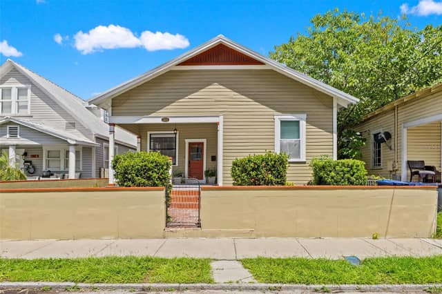 1310 E 15TH AVE photo