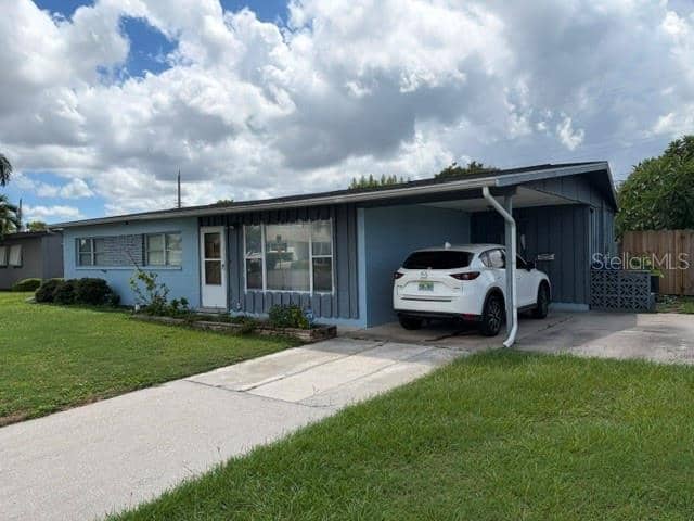 2308 BAYSHORE GARDENS PKWY photo