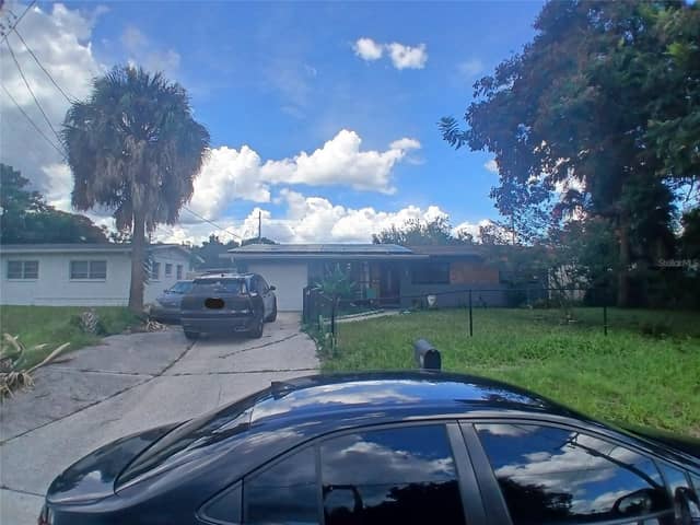 1818 HEATHER AVE photo