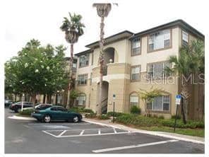17112 CARRINGTON PARK DR #902 photo