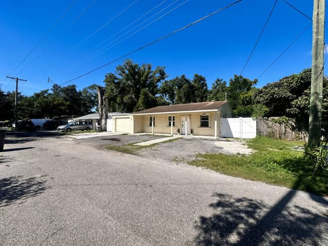 6508 N GLEN AVE photo