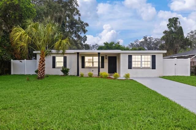 3012 E HANNA AVE photo