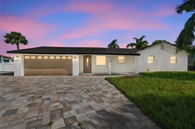8725 THORNWOOD LN photo