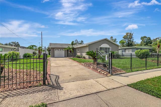 1713 CARNEGIE CIR photo