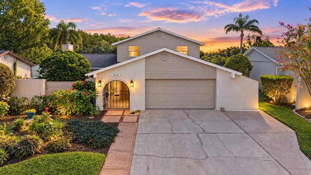 16523 FOOTHILL DR photo