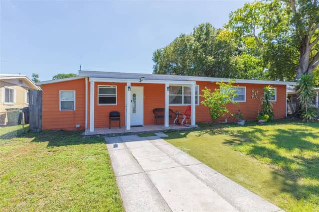 4416 W TRILBY AVE photo
