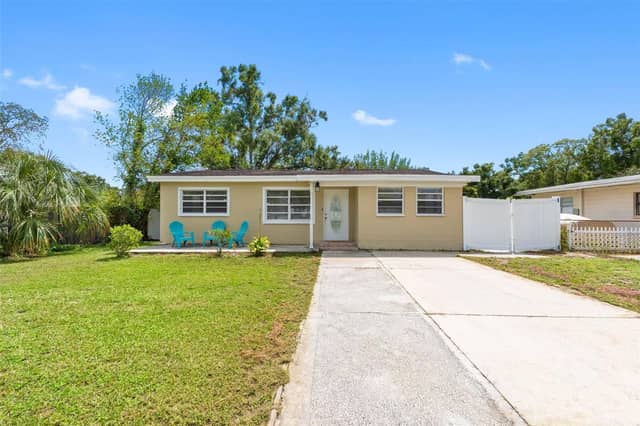 2405 E ANNIE ST photo