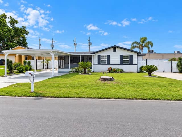 8512 SUNBEAM LN photo