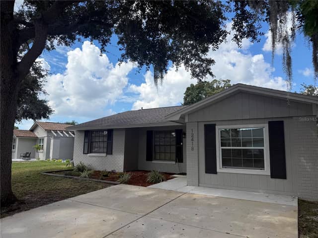 12418 QUEENSLAND LN photo