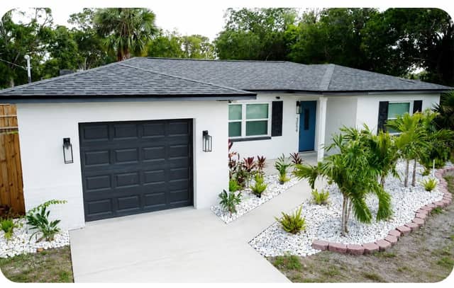 3054 ADRIAN AVE photo