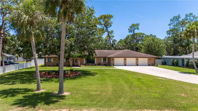 404 DICKMAN DR SW photo