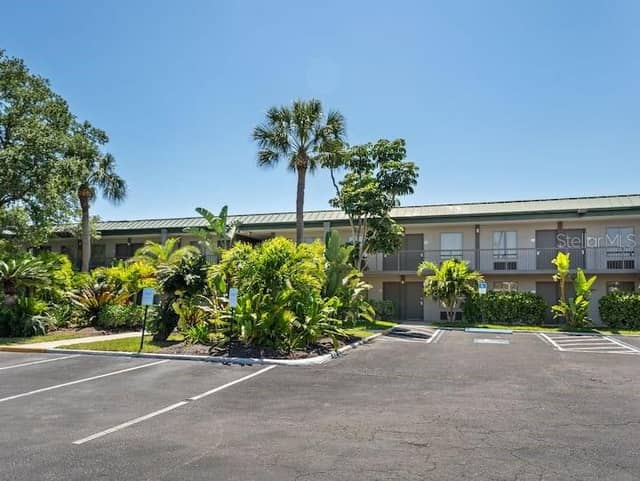 7150 N TAMIAMI TRL #S-613 photo