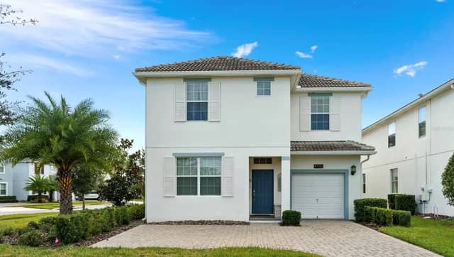 4700 SLEEPY HOLLOW DR photo