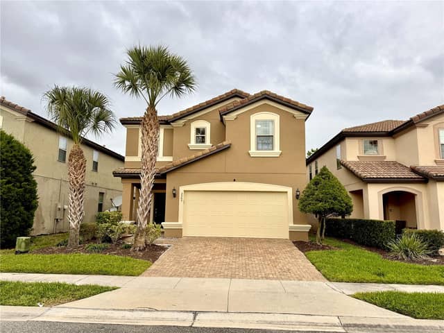 5565 MISTY OAK CIR photo