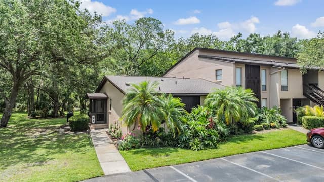1400 TARPON WOODS BLVD #E4 photo