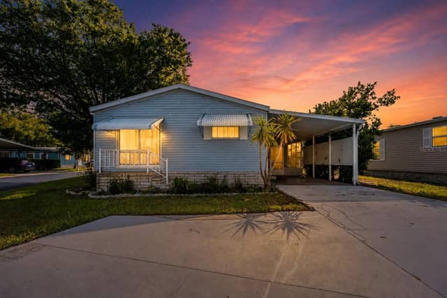 3210 HICKORY DR photo