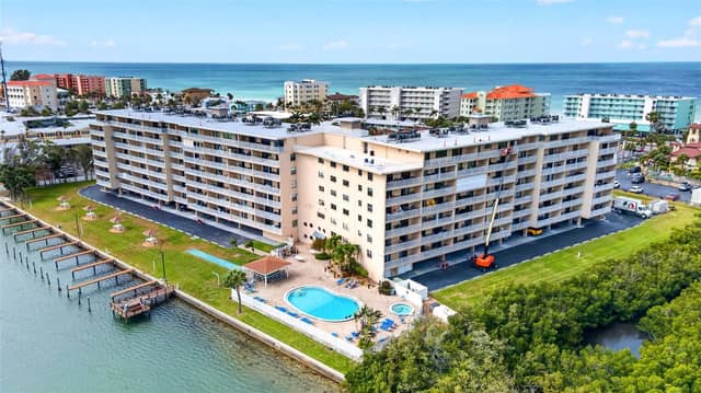 19451 GULF BLVD #204 photo