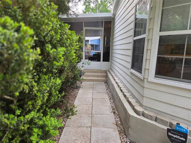 421 MARGARET ST photo