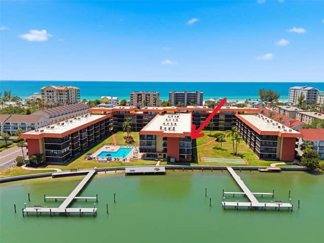 19701 GULF BLVD #417 photo