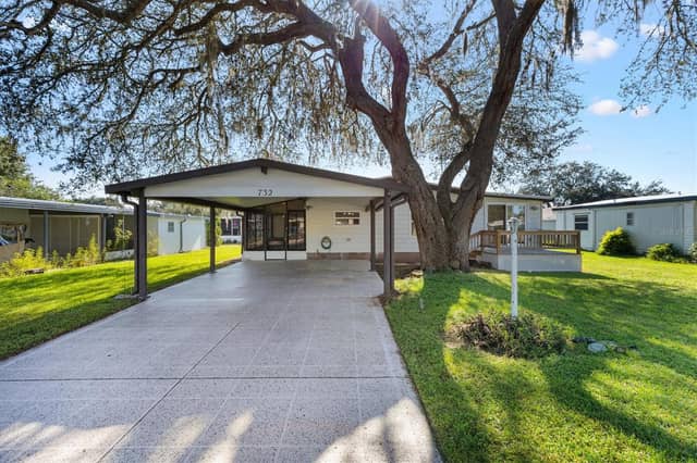 732 ROYAL PALM AVE photo