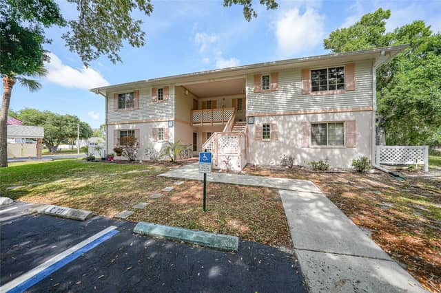 1051 FORREST NELSON BLVD #201 photo
