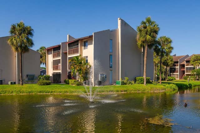 8602 CHAMPLAIN CT #93 photo