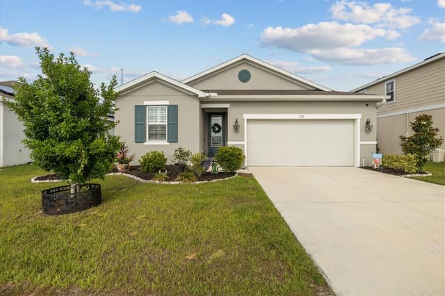 125 CRESTVIEW LN photo