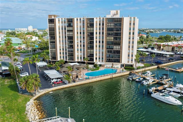 10355 PARADISE BLVD #907 photo