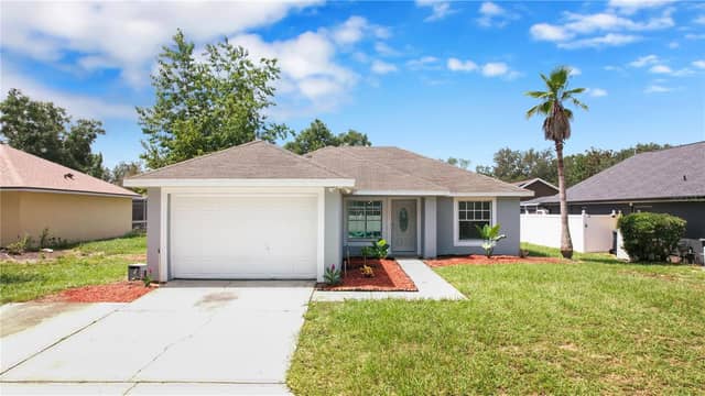 318 WALPOLE LOOP photo