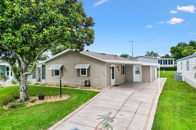 1534 HILLCREST DR photo