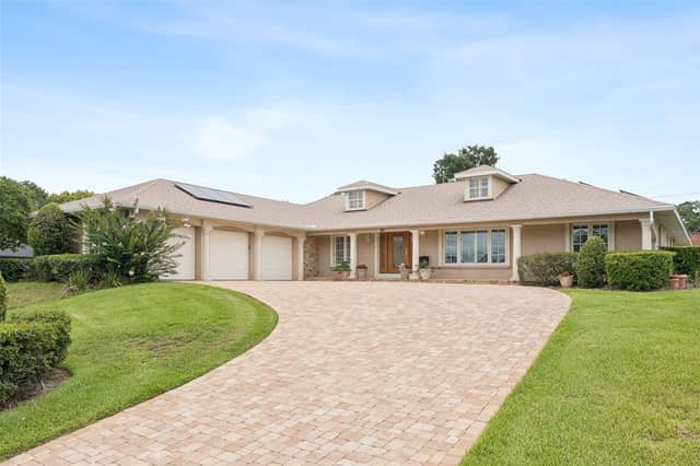 220 ROLLINGWOOD TRL photo