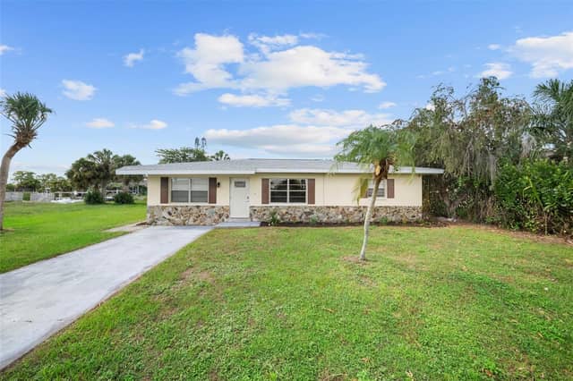 154 DANFORTH DR photo
