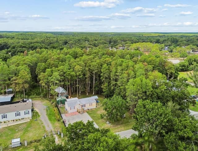 17808 DOGWOOD DR photo
